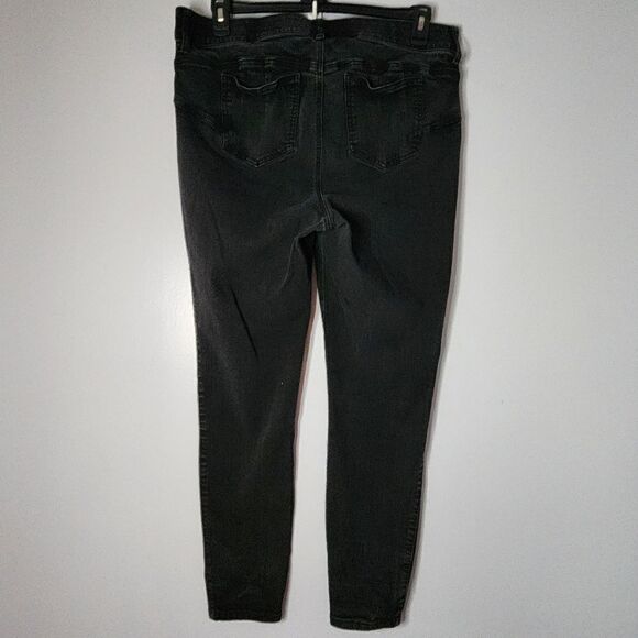 Torrid Jeans Womens 18 R Bombshell Skinny Premium Stretch High Rise Black - Picture 2 of 8
